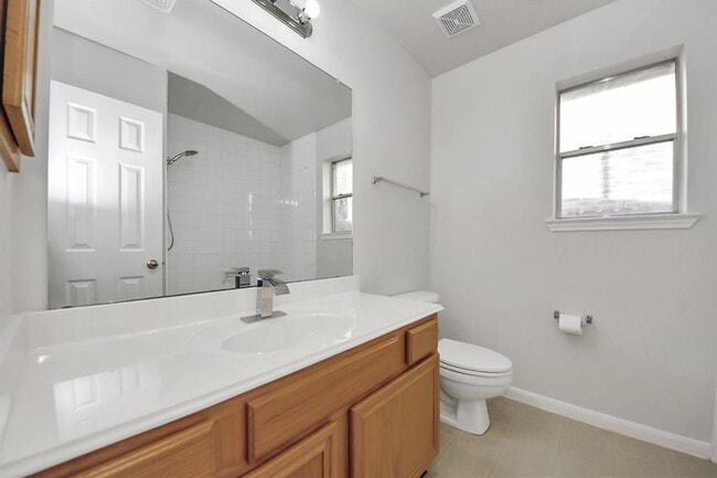 Building Photo - 21106 Brookrock Cir