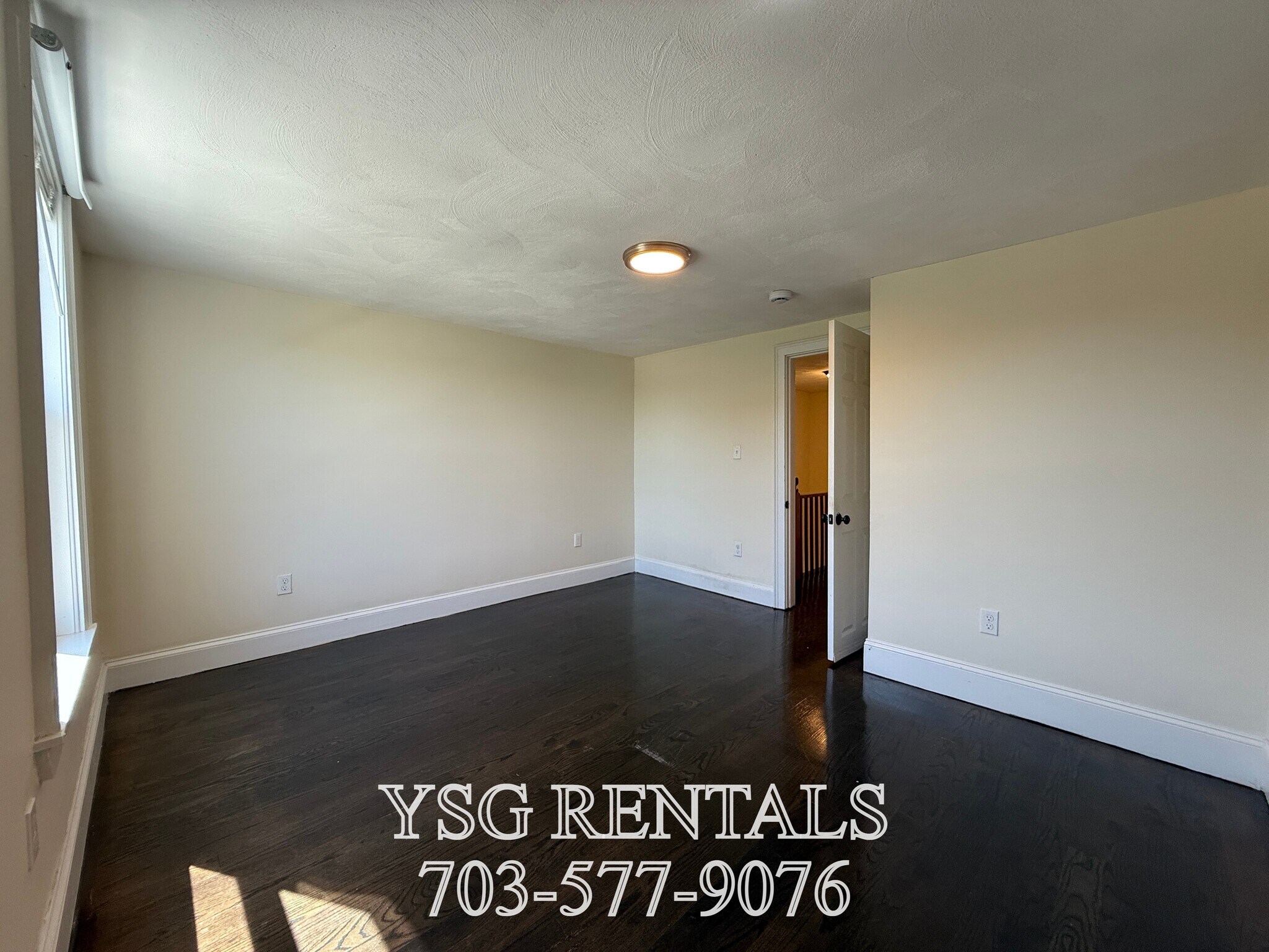 Building Photo - 17 Lambert Ave