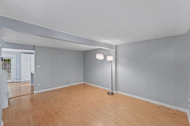 Building Photo - 7935 Tyson Oaks Cir