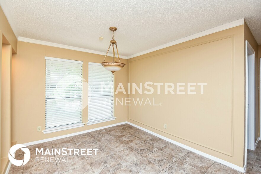 Building Photo - 4614 Branchview Dr