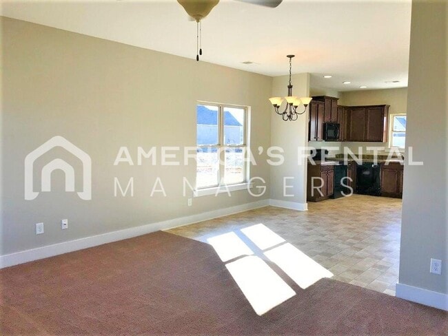 Building Photo - Home in Calera, AL.. Available to View Now!