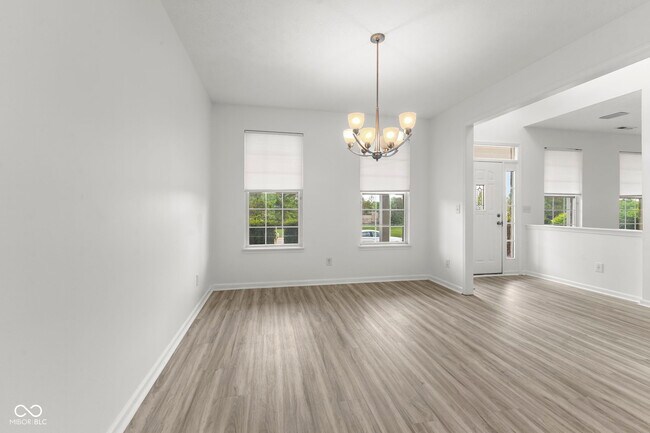 Building Photo - 13711 Alvernon Pl