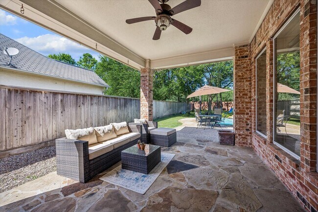 Building Photo - 3047 Bonnebridge Way Blvd