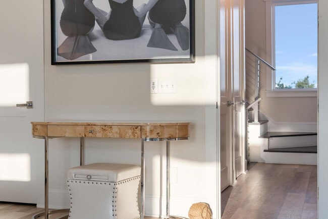 Building Photo - 26 Sea Walk Cir