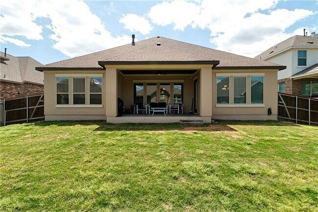 Building Photo - 1412 Saddlespur Ln