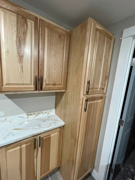 Building Photo - 503 Colorado St