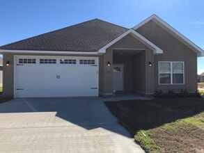 Building Photo - 3 Bedroom 2 bath  Home in Valley View