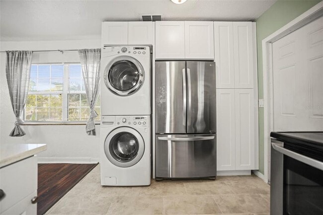 Building Photo - 1511 35th Ave N