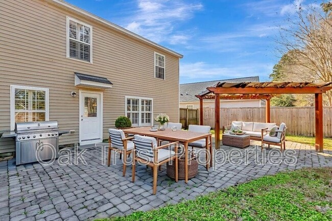 Building Photo - 196 Wildberry Ln