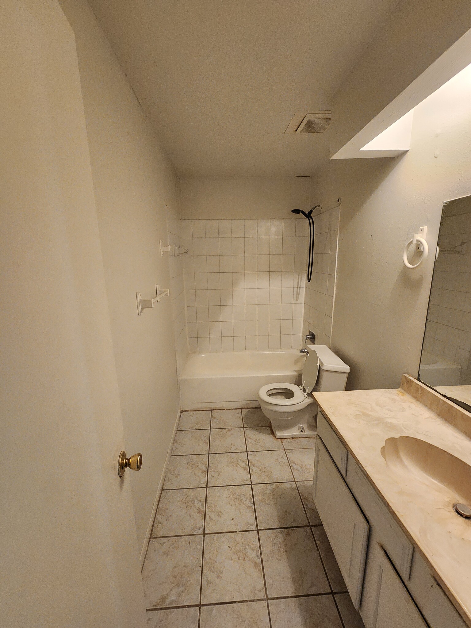 Building Photo - 14834 Keelby Dr