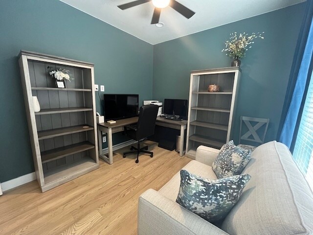 Building Photo - 3617 Mykonos Dr