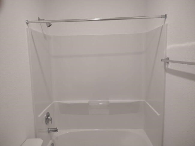 Building Photo - 1420 Cantabria Ct