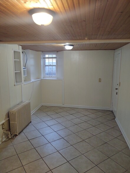 Large bedroom living room AC unit - 717 W S St