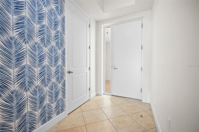 Building Photo - 1375 Beach Rd