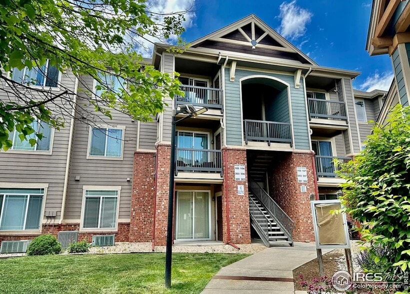 Primary Photo - 2133 Krisron Rd