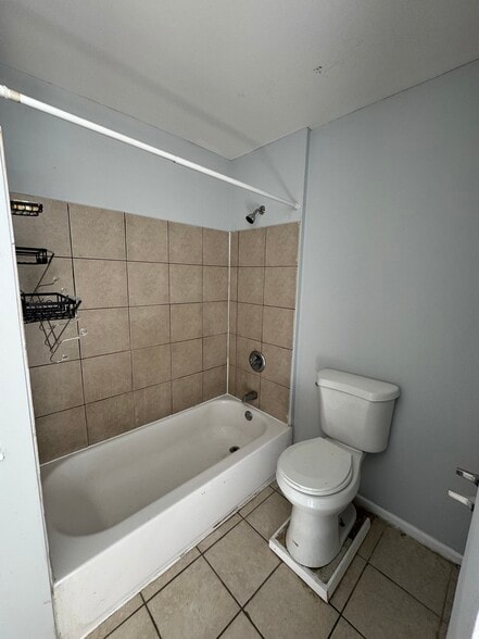 Building Photo - 2121 N 22nd St