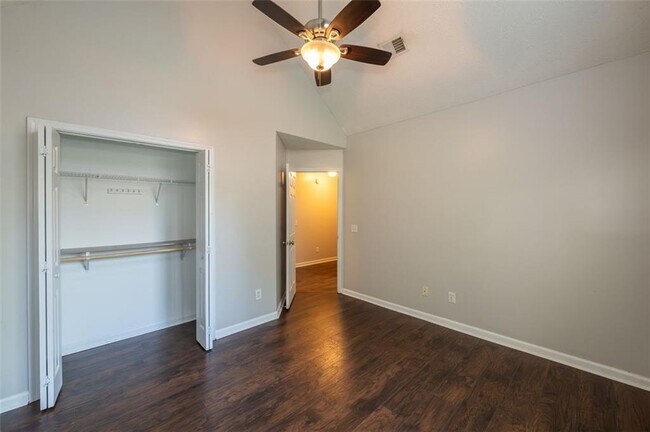 Building Photo - 2638 English Oaks Ln NW