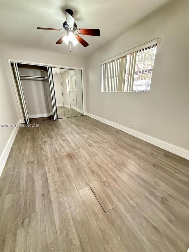 Building Photo - 2240 N 57th Way