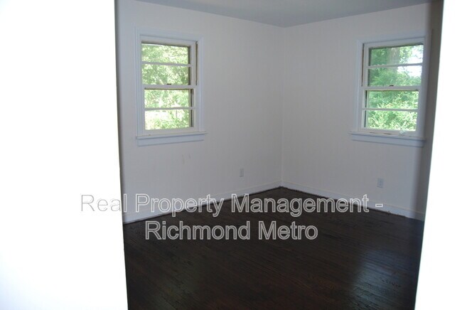 Building Photo - 4515 Olney Dr