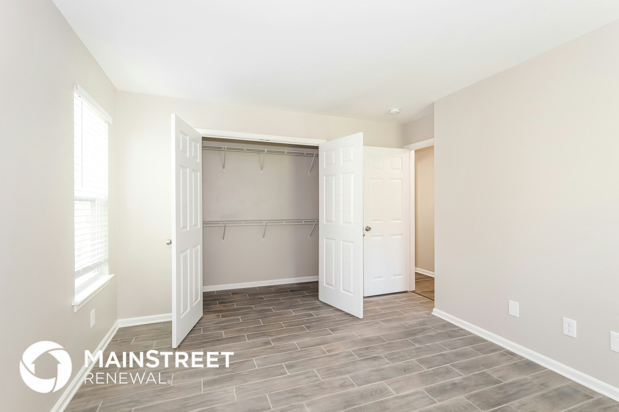 Building Photo - 3601 Kristofer Dr