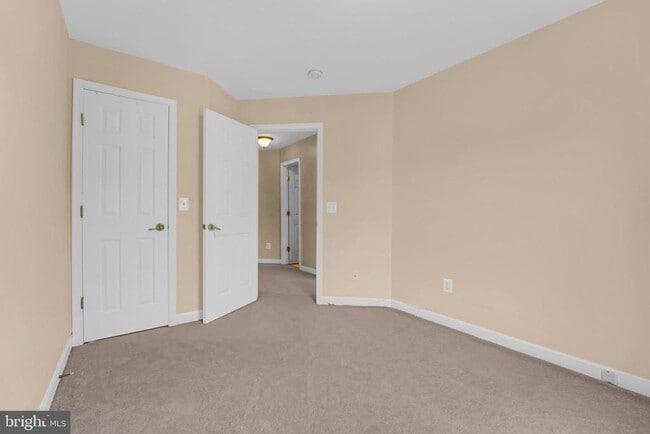 Building Photo - 14197 Madrigal Dr