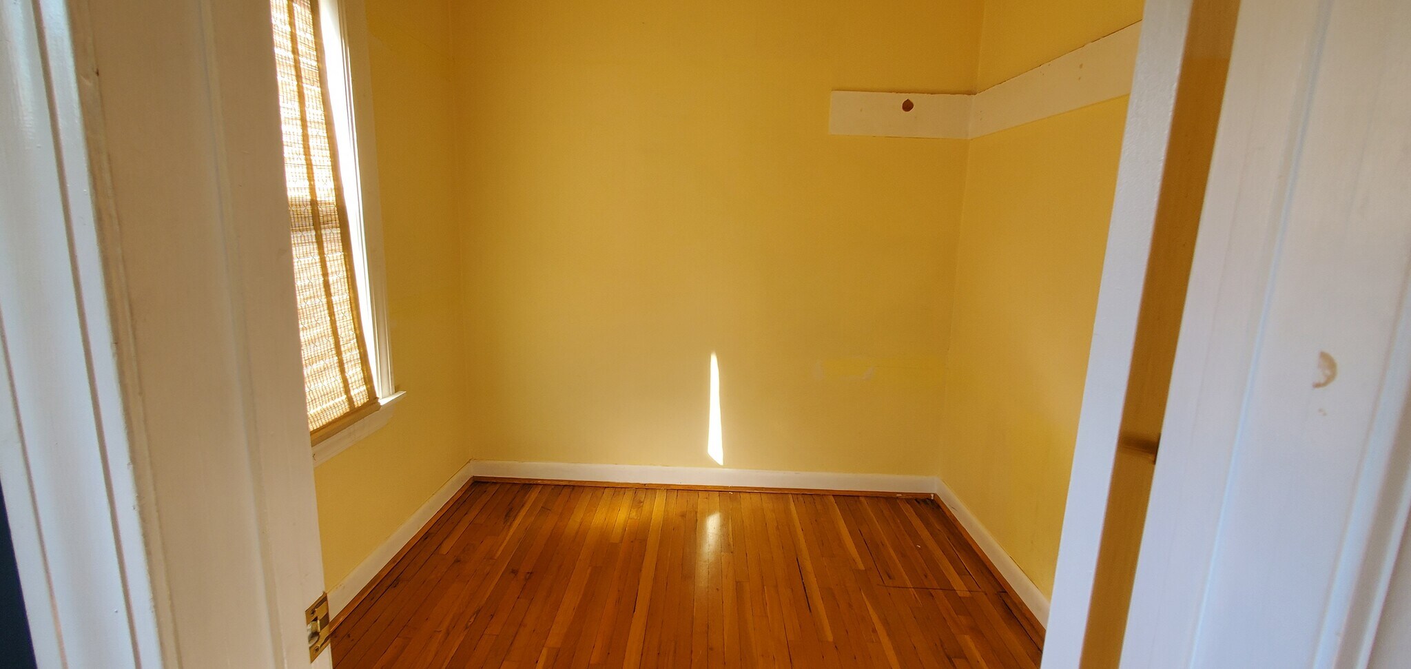 Walk-in Closet (Master) - 1 Jess Street