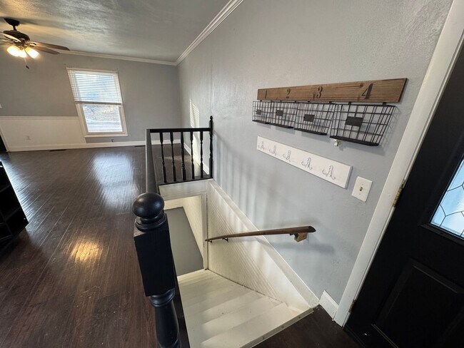 Building Photo - 4 bedroom 2 bath home in Port Byron