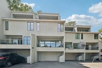 Building Photo - 76 Mill Pond