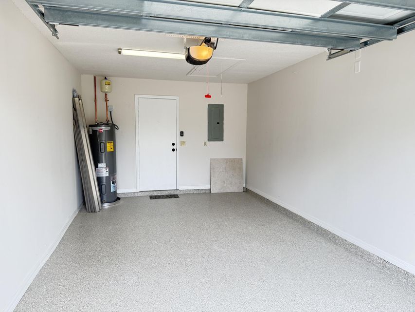 Building Photo - 1065 Mulberry Pl