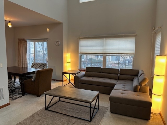 Building Photo - 339 Bay Dr