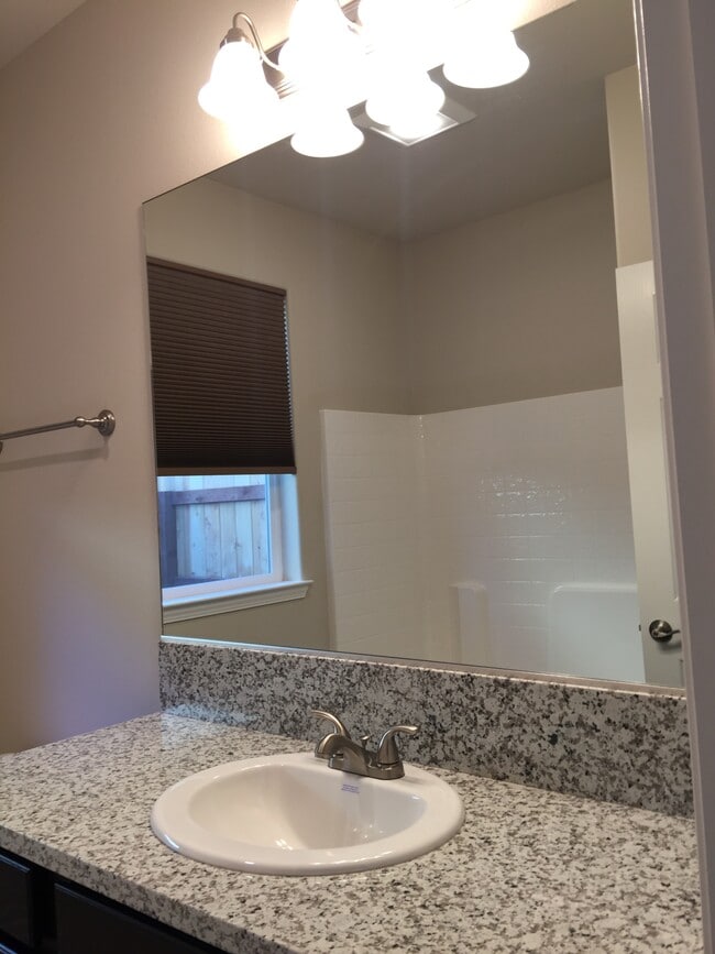Building Photo - 4343 Paulson Ln