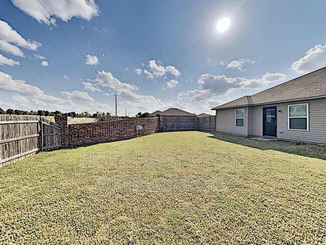 Building Photo - 2416 Canyon Creek Dr