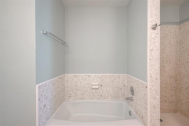 Building Photo - 10919 Villa Lea Ln