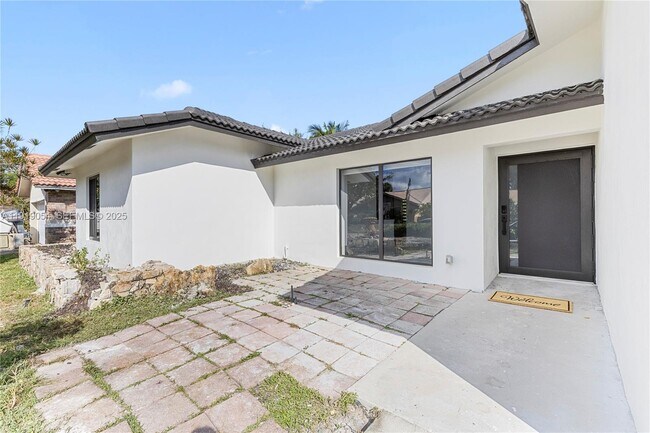 Building Photo - 2149 NW 85th Ln