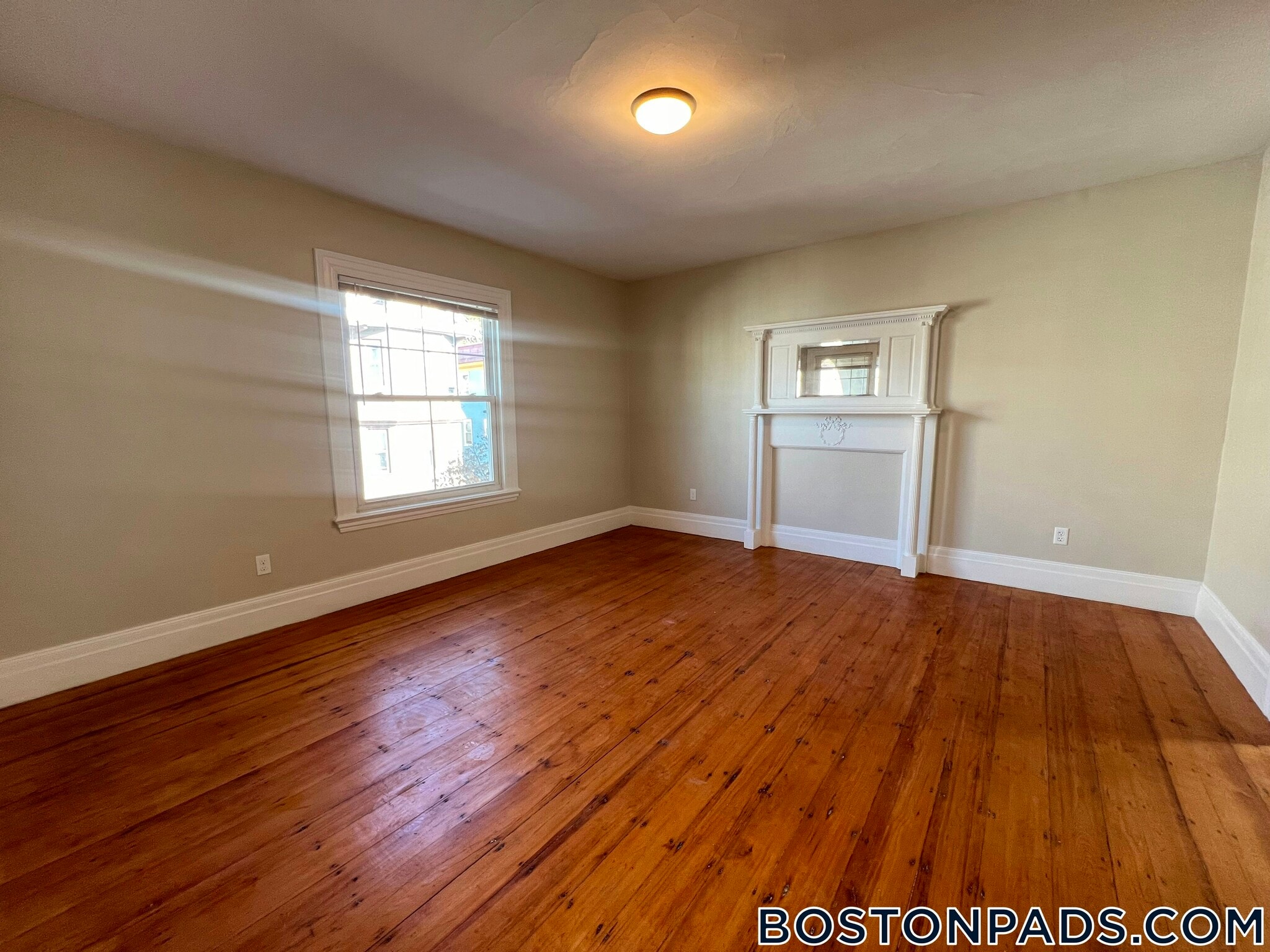 Building Photo - 49 Forbes St