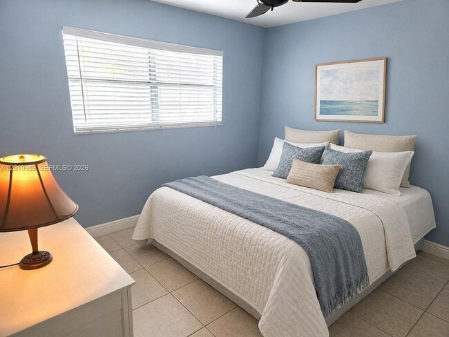 Building Photo - 2097 S Ocean Dr
