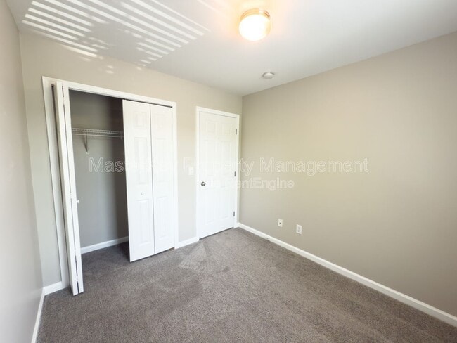 Building Photo - 506 Bayou Ct