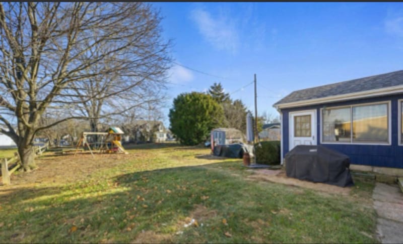 Building Photo - 218 N Union St