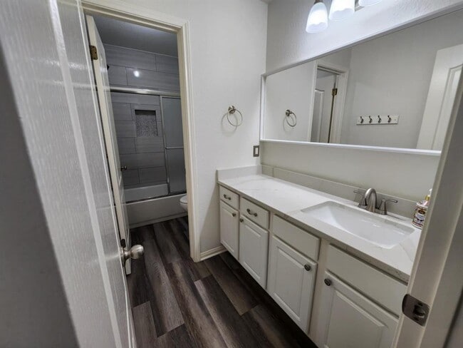 Building Photo - 15800 Opal Fire Dr