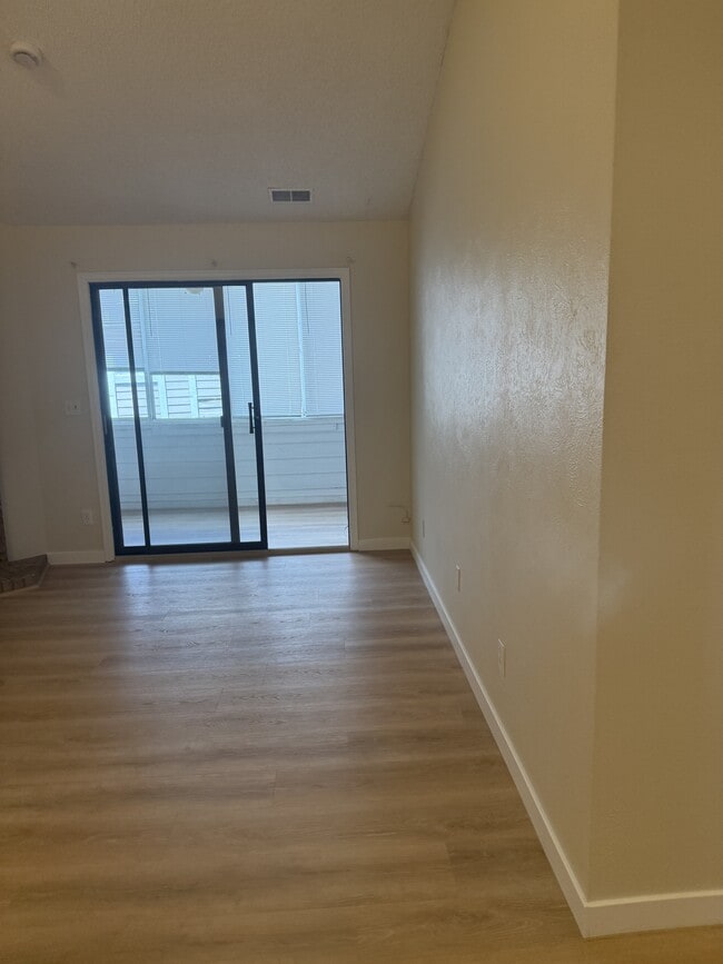 Building Photo - 8376 S Upham Way