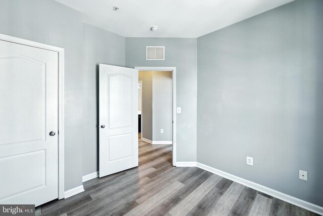 Building Photo - 4905 Forest Pines Dr