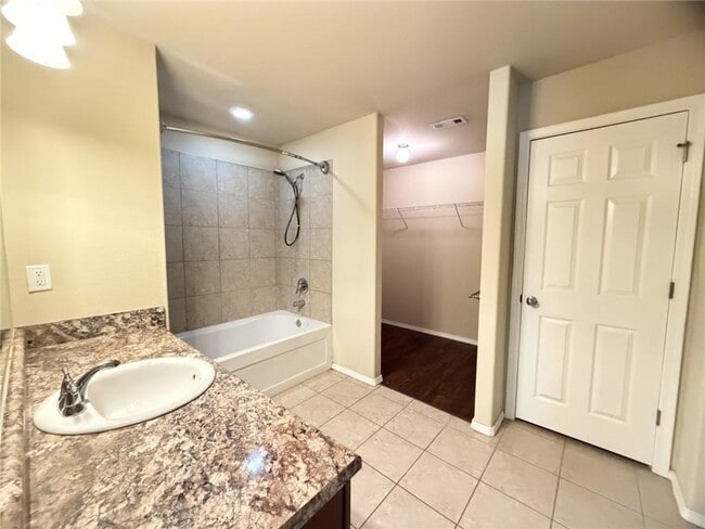 Building Photo - 3751 Alliance Pl