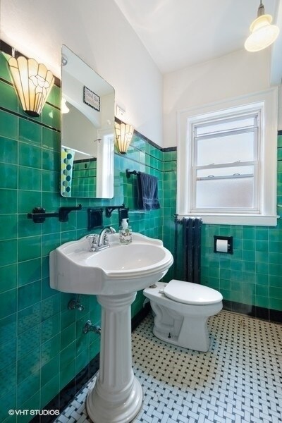 Building Photo - 5331 S Dorchester Ave