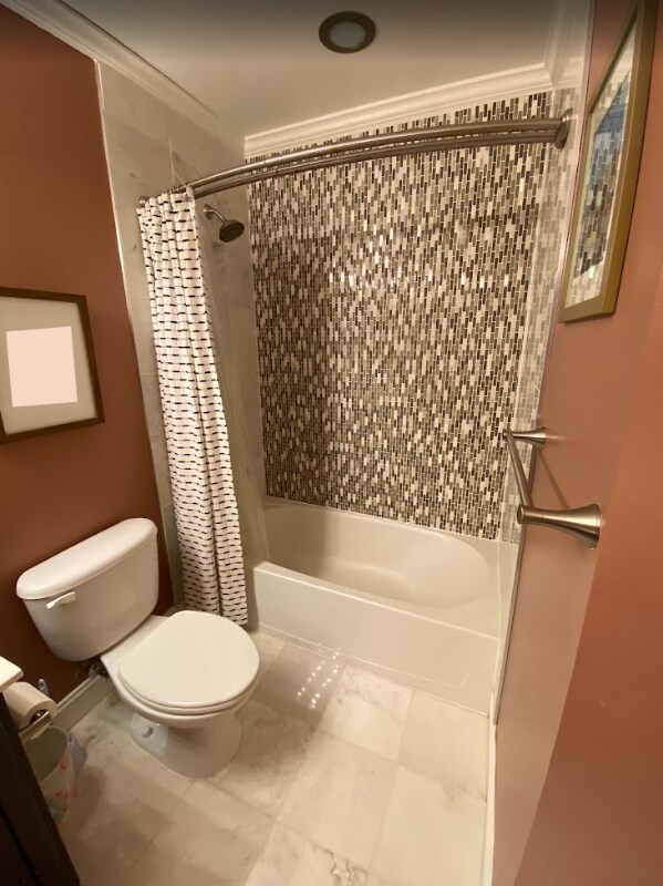 Building Photo - 3102 Gallop Way