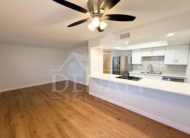 Building Photo - 18202 N Cave Creek Rd