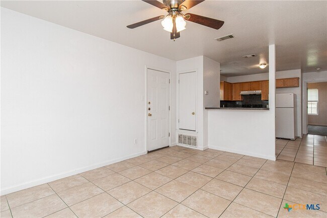 Building Photo - 4303 Alan Kent Dr