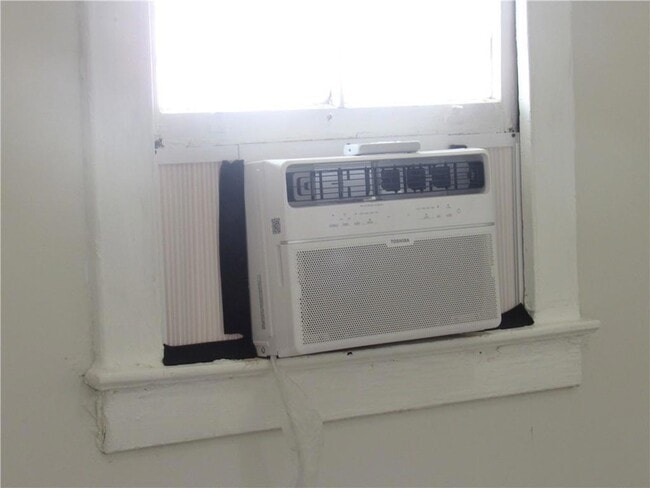 Building Photo - 2435 George Nick Connor Dr