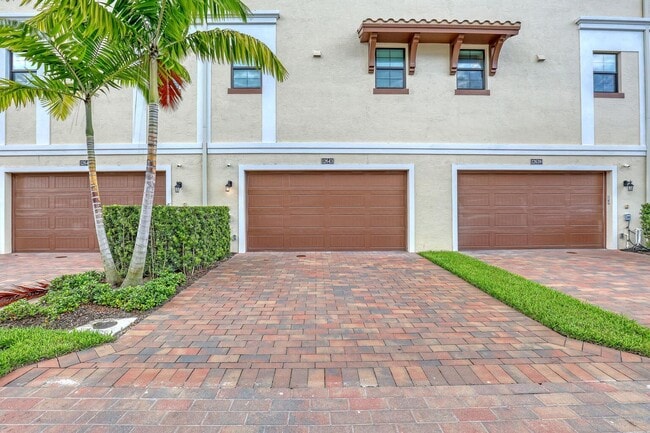 Building Photo - 12643 Machiavelli Way