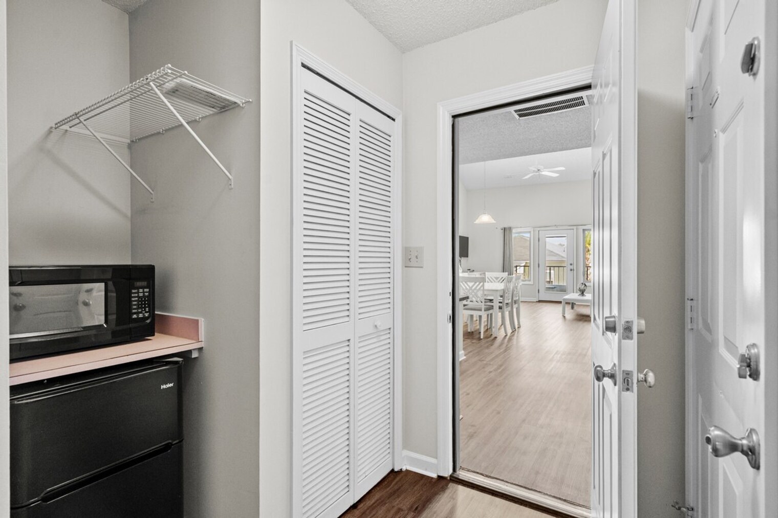 Building Photo - 216 Double Eagle Dr