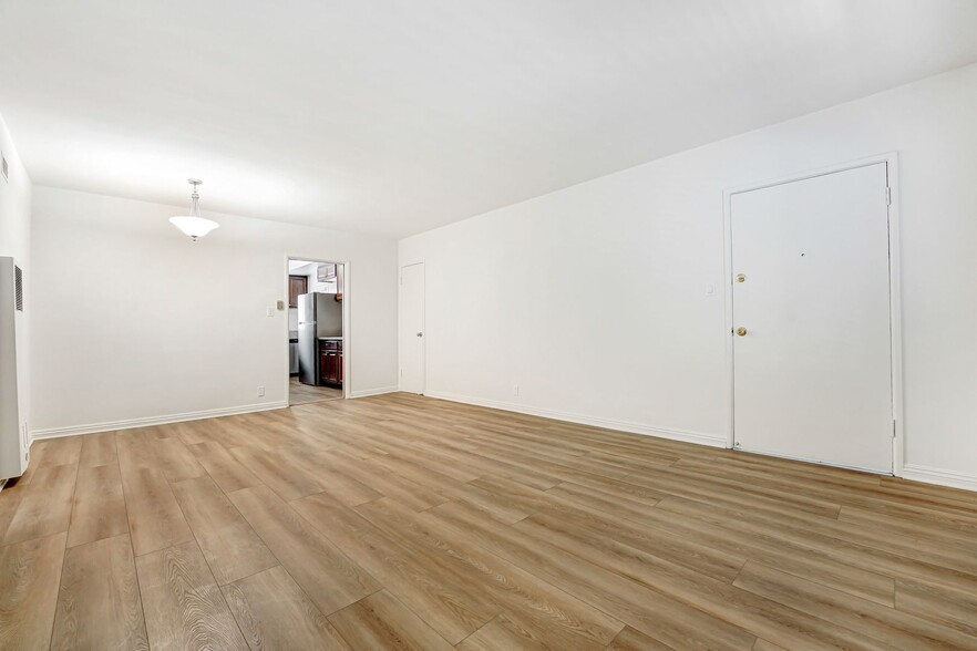 Building Photo - 1234 10th St